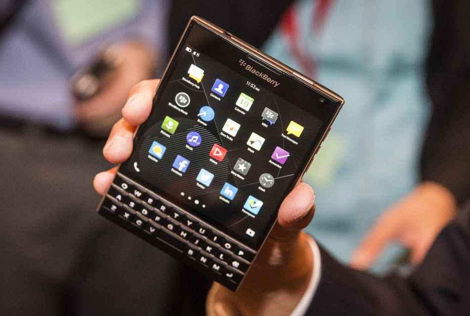 Blackberry Passport: A Handset with Dual Control Keyboard